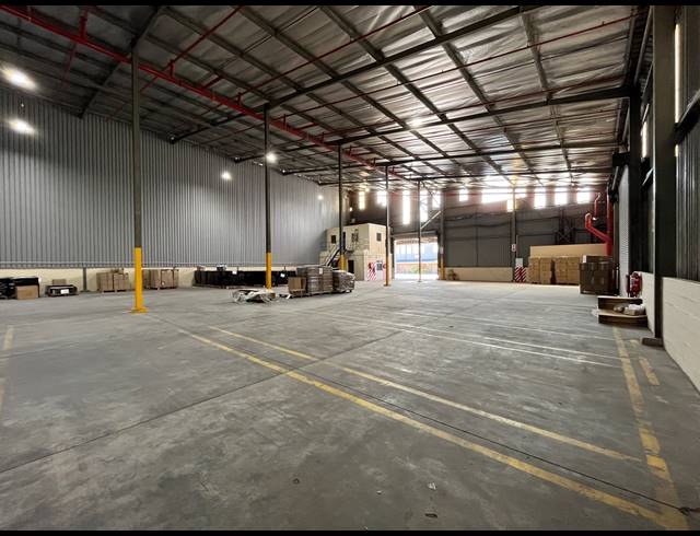 1,000M² WAREHOUSE TO LET IN SHAKAS HEAD